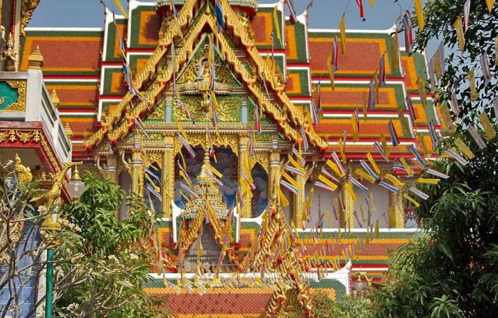 VS Place Bang Phlap Attraction Pictures